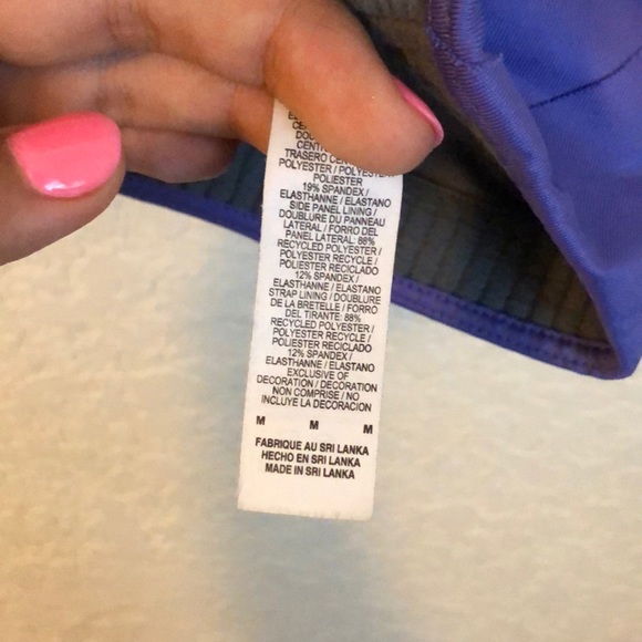 Nike sports bra - Picture 2 of 3